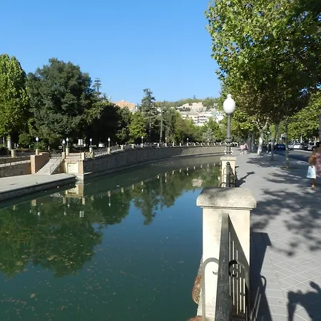 Con Parking Gratuito *